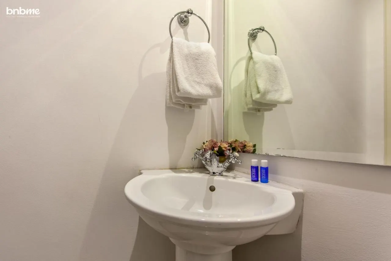 Apartamento Bnbmehomes - Traditional Meets Modern In Downtown - 5041 Dubai