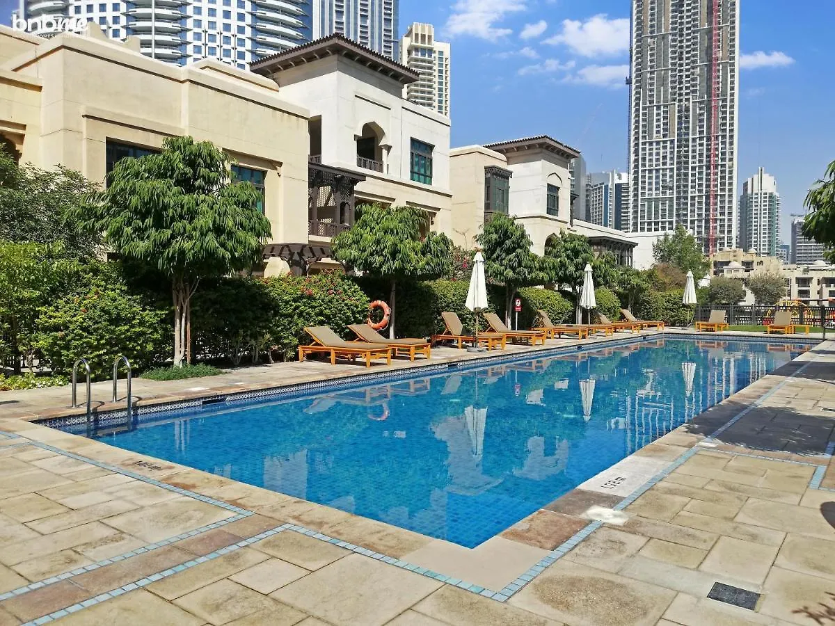 Bnbmehomes - Traditional Meets Modern In Downtown - 5041 Dubai
